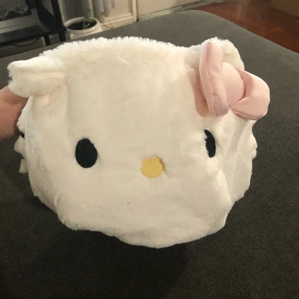 Pottery Barn Hello Kitty Critter Easter Bucket